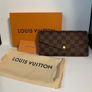 Louis Vuitton Damier Ebene Sarah  Wallet